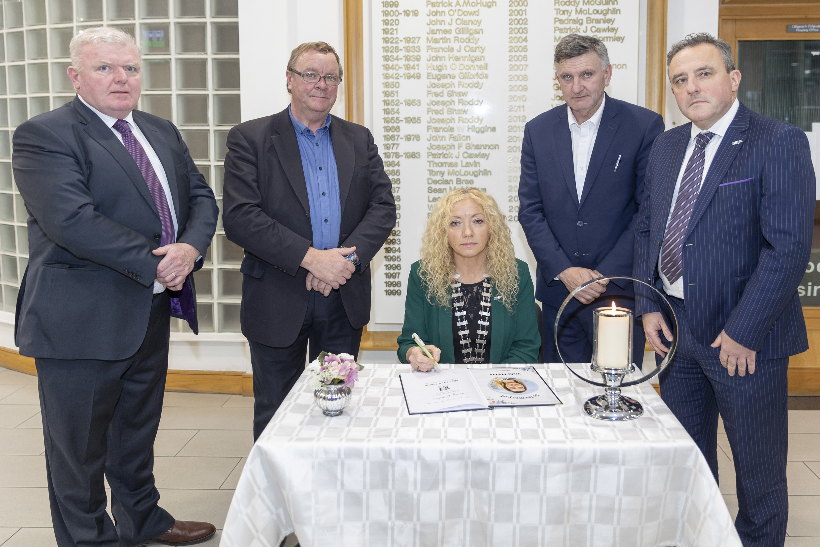 Book of Condolence Opened in Memory of Vicky Phelan